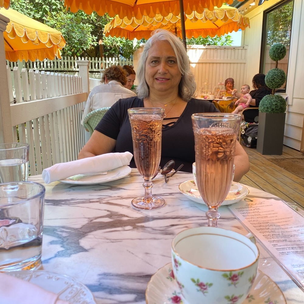 Meet your Posher, Verna